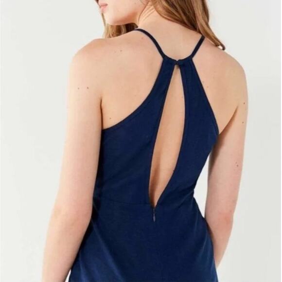 Urban Outfitters Hattie High Neck Linen Jumpsuit Navy 10 Pockets Stretch - Picture 2 of 16